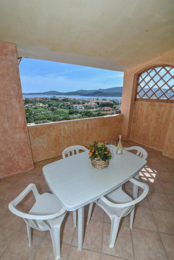 Aparthotel La Costa View Arzachena Exteriér fotografie